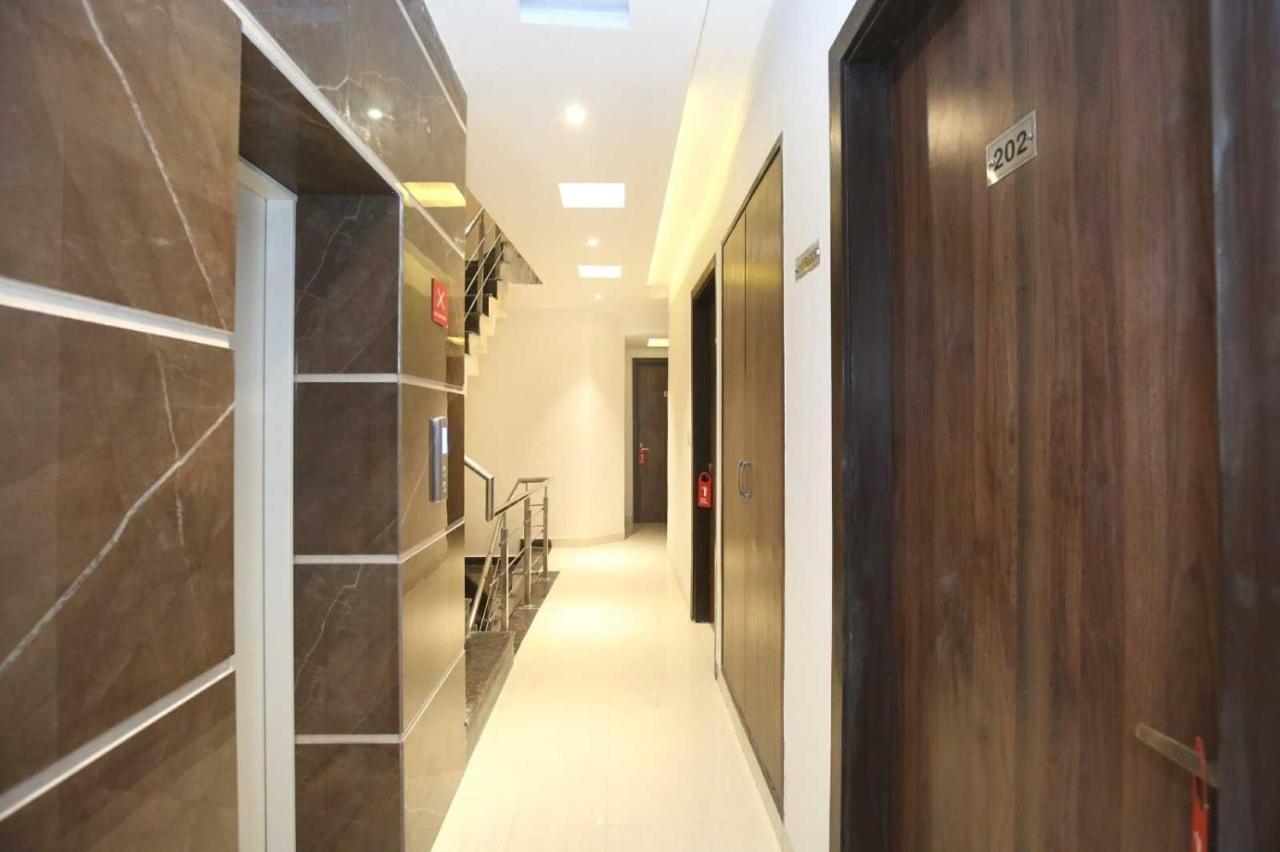 Hotel O Grand Star Amritsar Eksteriør billede