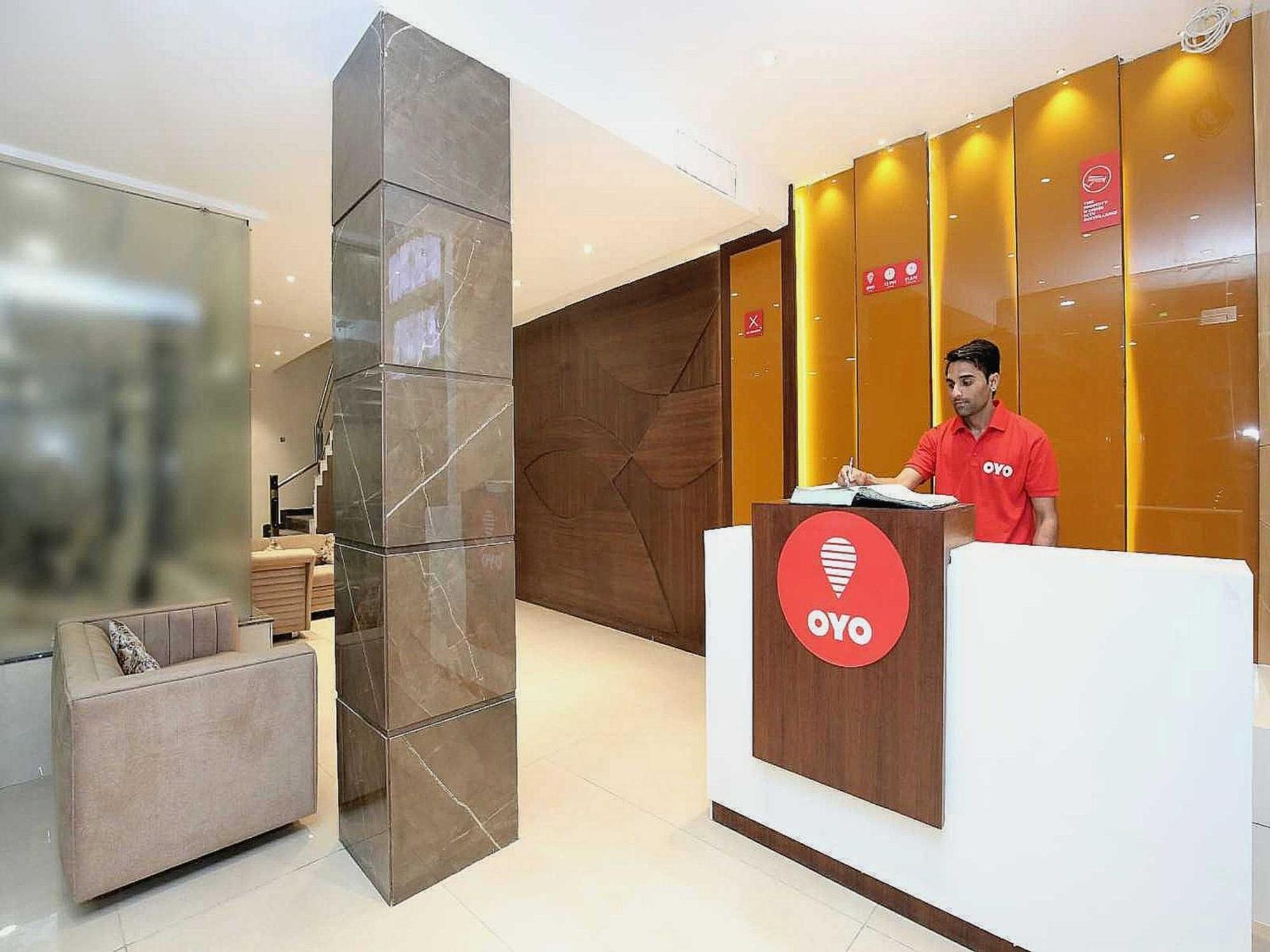 Hotel O Grand Star Amritsar Eksteriør billede