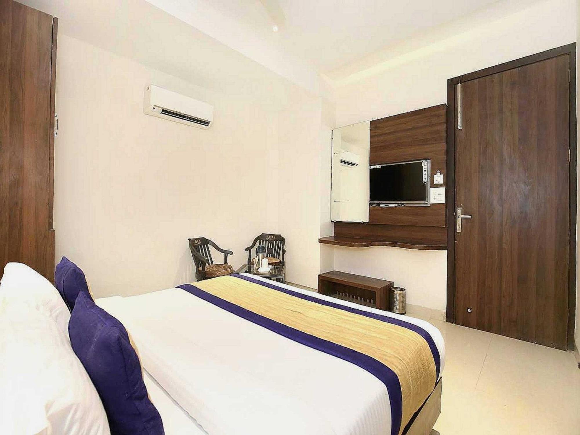 Hotel O Grand Star Amritsar Eksteriør billede