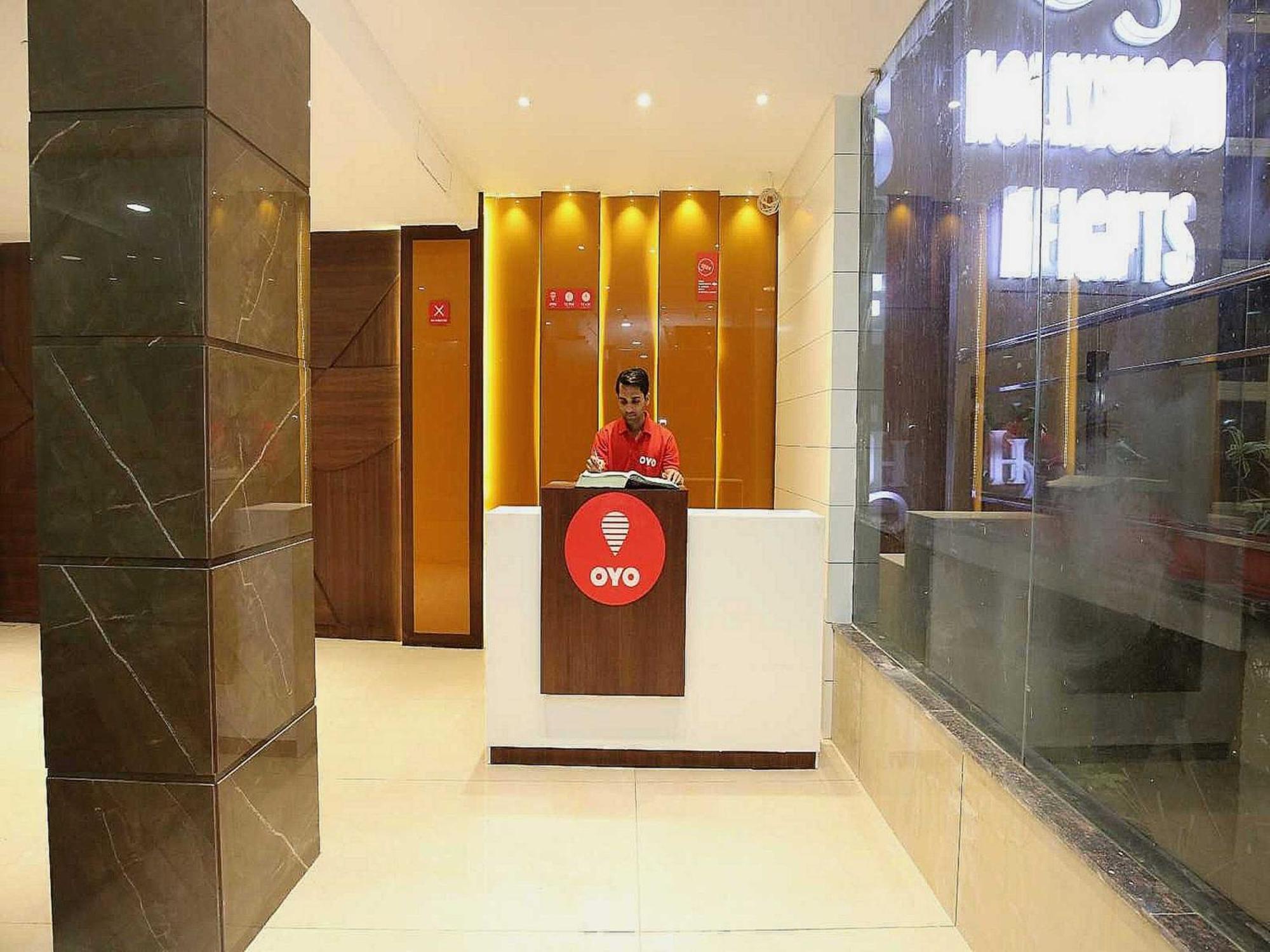 Hotel O Grand Star Amritsar Eksteriør billede