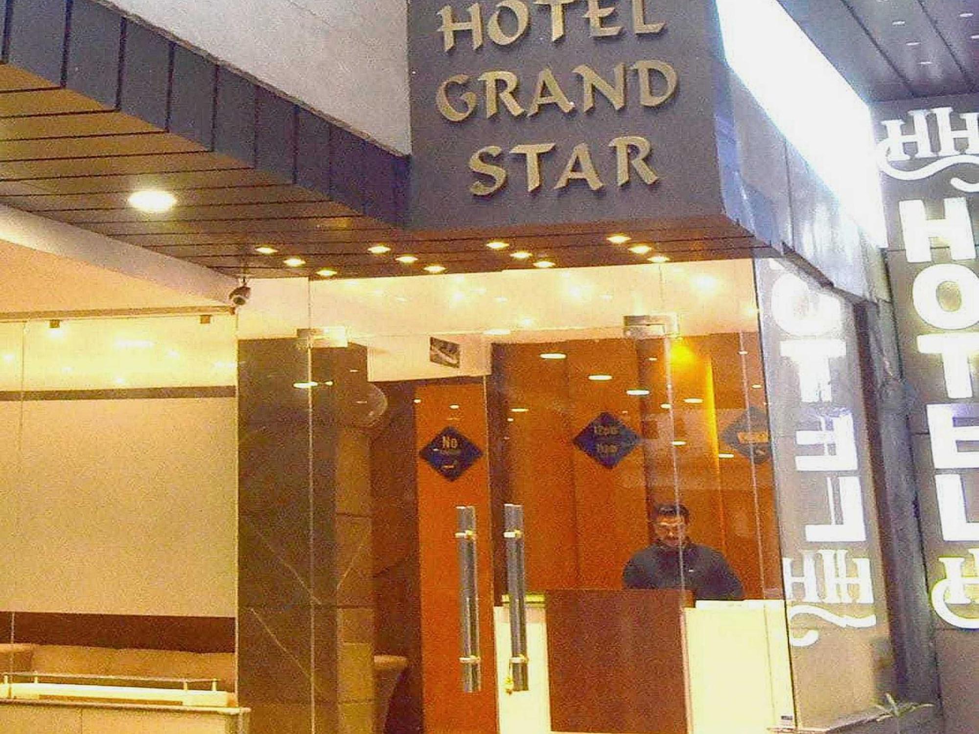 Hotel O Grand Star Amritsar Eksteriør billede