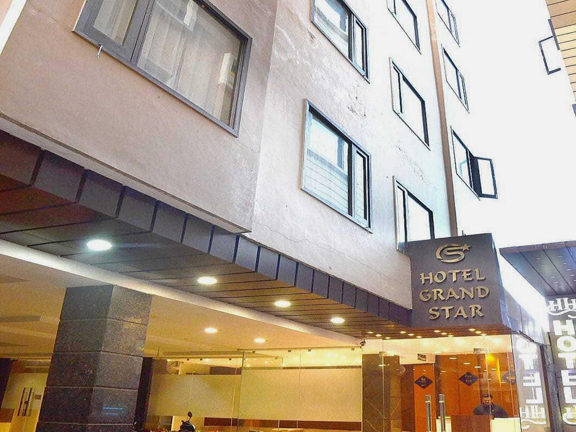 Hotel O Grand Star Amritsar Eksteriør billede